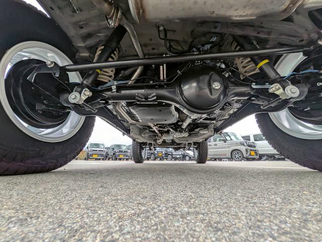 ジムニー ＸＣ　届出済未使用車　４型最終モデル　リフトアップ　スズスポグリル　ラモーン２　ヨコハマタイヤホワイトレター　ジオランダーＡＴホワイトレタータイヤ　カスタム車　オートルビーズ仕様（19枚目）