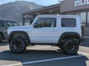 ＪＣ　登録済み未使用車　オートマ車　４型最終モデル　カスタム車　リフトアップ　オートルビーズ仕様　スズスポグリル　ＴＯＹＯオープンカントリーホワイトレタータイヤ　Ｒａｍｏｎｅ２ホイール（9枚目）