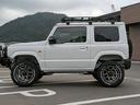 ジムニー ＸＣ　届出済未使用車　４型最終モデル　リフトアップ　ルーフラック付き　２２グリル　トーヨーオープンカントリーホワイトレタータイヤ　カスタム車　オートルビーズ仕様（8枚目）