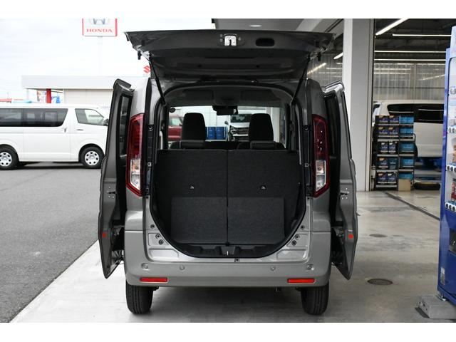 岡山県最大規模の複合店舗です。ガソリンから車検・整備・自動車販売・キズ凹みまでお任せください。