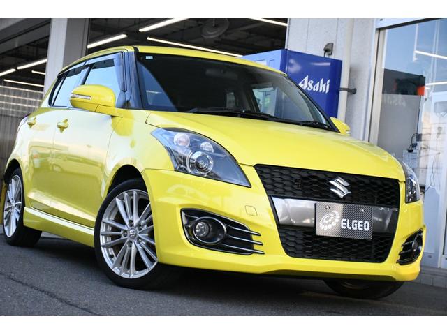 スイフトスポーツ ベースグレード　ベースグレード　６速ＭＴ　フルセグナビ　Ｂｌｕｅｔｏｏｔｈ対応　ＨＩＤヘッドライト　ＥＴＣ　純正１７インチアルミ　クルーズコントロール　スマートキー＆プッシュスタート　オートエアコン　禁煙車（3枚目）