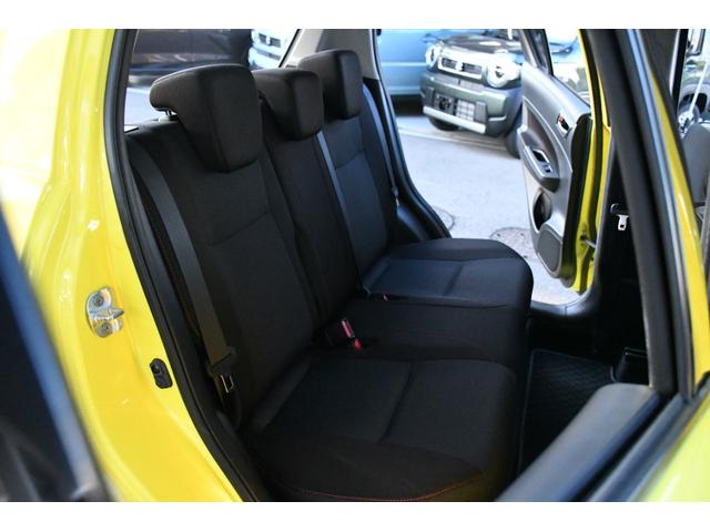 スイフトスポーツ ベースグレード　ベースグレード　６速ＭＴ　フルセグナビ　Ｂｌｕｅｔｏｏｔｈ対応　ＨＩＤヘッドライト　ＥＴＣ　純正１７インチアルミ　クルーズコントロール　スマートキー＆プッシュスタート　オートエアコン　禁煙車（17枚目）