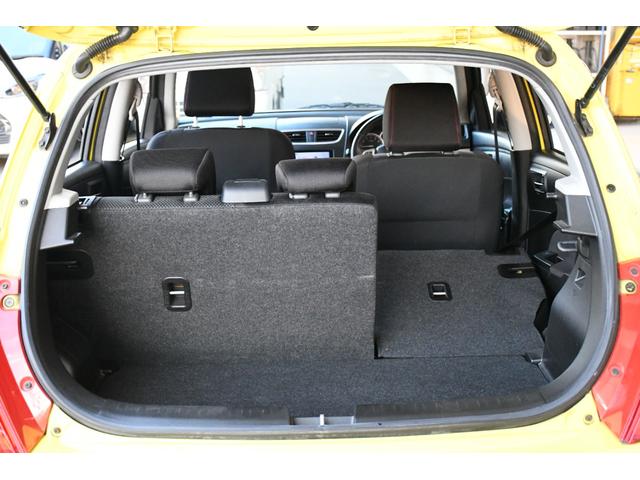 スイフトスポーツ ベースグレード　ベースグレード　６速ＭＴ　フルセグナビ　Ｂｌｕｅｔｏｏｔｈ対応　ＨＩＤヘッドライト　ＥＴＣ　純正１７インチアルミ　クルーズコントロール　スマートキー＆プッシュスタート　オートエアコン　禁煙車（19枚目）