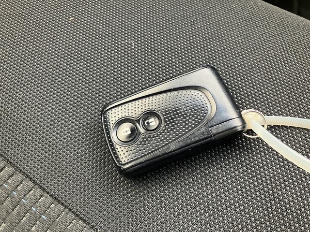 ステラ カスタムＲ　ナビＴＶ　バックカメラ　ＥＴＣ　スマートキー　プッシュスタート　アルミホイール　オートエアコン　アイドリングストップ　盗難防止装置　ベンチシート　ＡＢＳ　エアバッグ（23枚目）