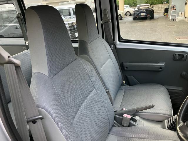 ミニキャブバン CD ハイルーフ 両側スライドドア 5速マニュアル(MT)車 エアコン パワーステアリング エアバッグ メンテナンスノート 取扱説明書(11枚目)