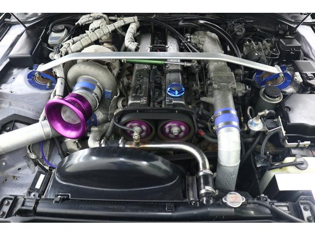 ２．５ＧＴ－Ｔ　Ｌパッケージ　１．５ＪＺエンジン　Ｔ８８タービン　３２６ＰＯＷＥＲ２０インチアルミ　ＡＴ→ＭＴ載替　前置きインタークーラー　社外ラジエーター　車高調　８０スープラキャリパー　社外マフラー　２名乗車　修復歴無(5枚目)