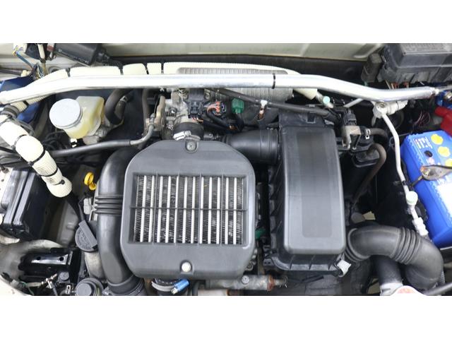 Ｋｅｉワークス ベースグレード　ターボ　車高調　社外１５インチアルミ　柿本マフラー　ブースト計　レカロシート　ナビ　Ｂｌｕｅｔｏｏｔｈ　タイミングチェーン（16枚目）