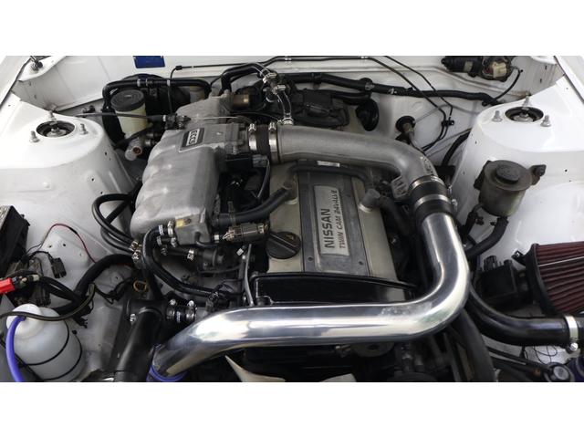 セフィーロ スポーツタウンライド フルエアロ ロンシャン15インチアルミ 車高調 ZSSマフラー APEXエアクリーナー 前置きインタークーラー Bluetooth付きオーディオ(6枚目)