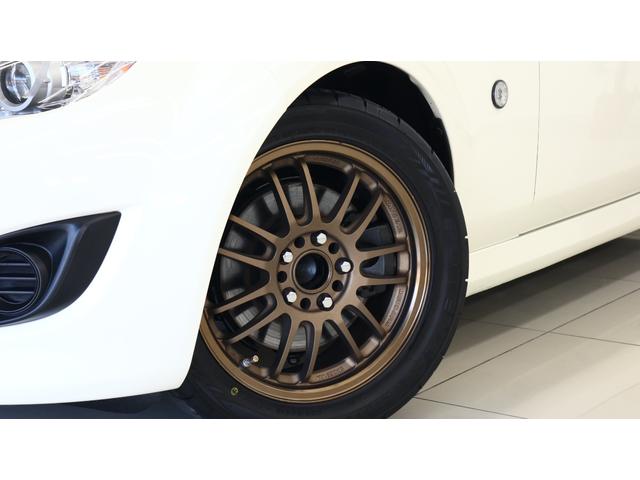 ロードスター ＮＲ－Ａ　ＲＡＹＳ１６インチアルミ　マツダ純正７点ロールバー　ビルシュタインサスペンション　ＨＩＤ　Ｂｌｕｅｔｏｏｔｈ付きオーディオ（5枚目）