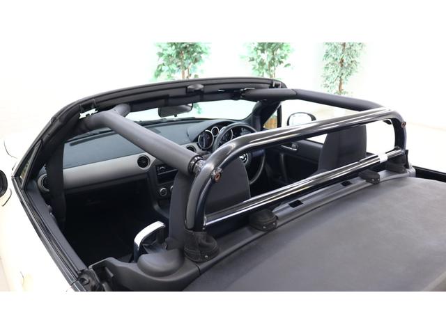 ロードスター ＮＲ－Ａ　ＲＡＹＳ１６インチアルミ　マツダ純正７点ロールバー　ビルシュタインサスペンション　ＨＩＤ　Ｂｌｕｅｔｏｏｔｈ付きオーディオ（10枚目）