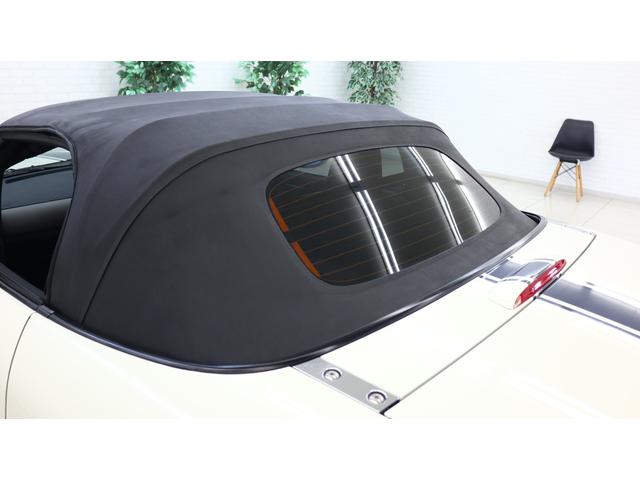 ロードスター ＮＲ－Ａ　ＲＡＹＳ１６インチアルミ　マツダ純正７点ロールバー　ビルシュタインサスペンション　ＨＩＤ　Ｂｌｕｅｔｏｏｔｈ付きオーディオ（18枚目）