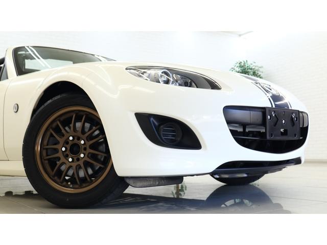 ロードスター ＮＲ－Ａ　ＲＡＹＳ１６インチアルミ　マツダ純正７点ロールバー　ビルシュタインサスペンション　ＨＩＤ　Ｂｌｕｅｔｏｏｔｈ付きオーディオ（32枚目）