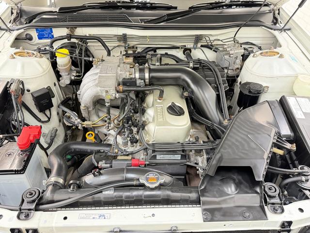 �G���W���I�C����V�i�Ɍ��������Ē����Ă���[�Ԃ����Ē����܂��I