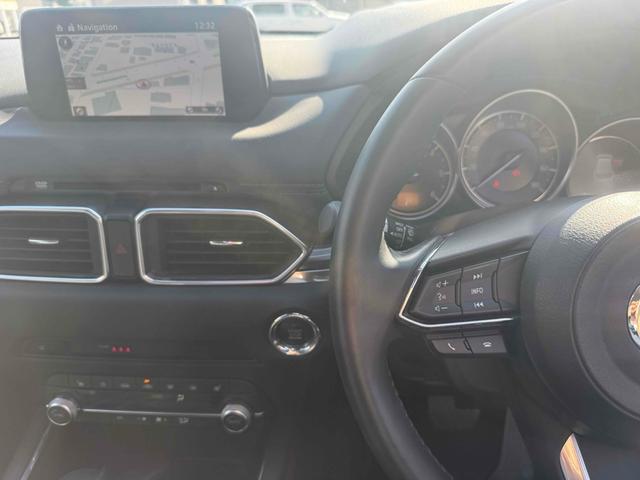 ＣＸ－５ ＸＤ　Ｌパッケージ　ＥＴＣ　全周囲カメラ　クリアランスソナー　オートクルーズコントロール　レーンアシスト　パワーシート　衝突被害軽減システム　ナビ　ＬＥＤヘッドランプ　電動リアゲート　アルミホイール　スマートキー（2枚目）