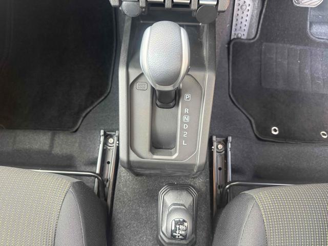 ジムニーシエラ ＪＣ　４ＷＤ　バックカメラ　オートクルーズコントロール　レーンアシスト　衝突被害軽減システム　ナビ　ＬＥＤヘッドランプ　アルミホイール　スマートキー　アイドリングストップ（6枚目）