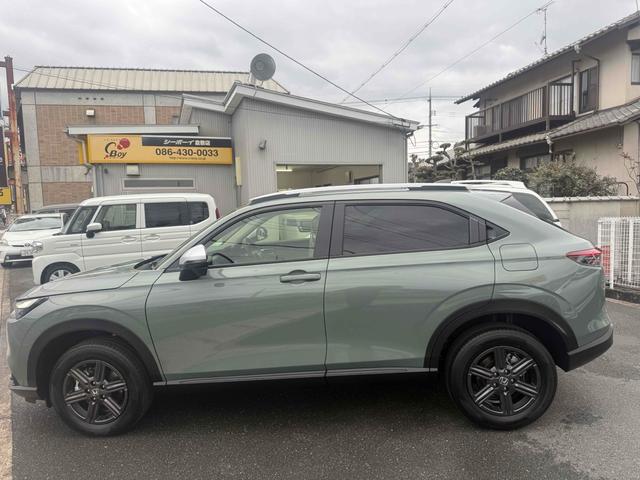 ヴェゼル ｅ：ＨＥＶ　Ｘ・ＨｕＮＴパッケージ　クリアランスソナー　オートクルーズコントロール　レーンアシスト　衝突被害軽減システム　オートライト　ＬＥＤヘッドランプ　アルミホイール　スマートキー　電動格納ミラー　ＣＶＴ　盗難防止システム（22枚目）