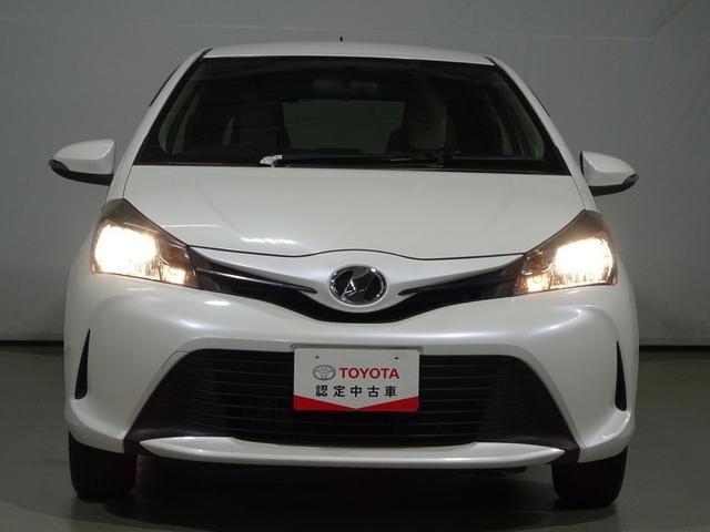 ヴィッツ Ｆ　４ＷＤ　ワンセグ　メモリーナビ　ミュージックプレイヤー接続可　バックカメラ　ワンオーナー　記録簿（4枚目）