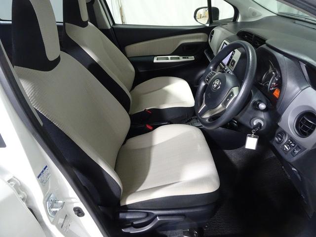 ヴィッツ Ｆ　４ＷＤ　ワンセグ　メモリーナビ　ミュージックプレイヤー接続可　バックカメラ　ワンオーナー　記録簿（9枚目）