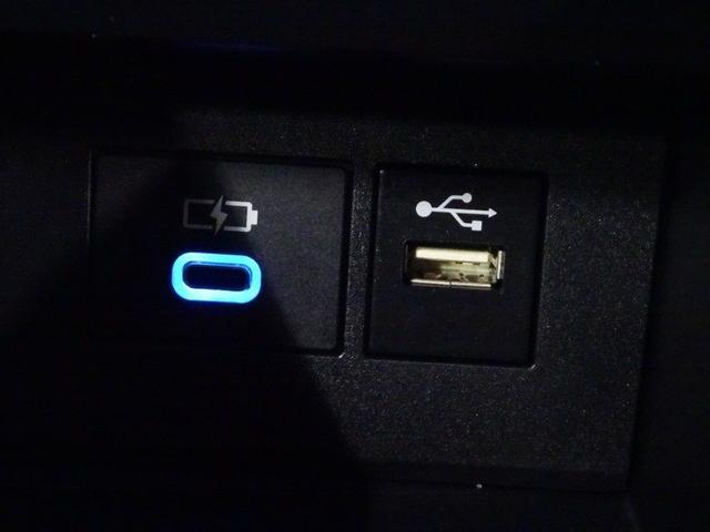 アクア Ｚ　フルセグ　メモリーナビ　ＤＶＤ再生　ミュージックプレイヤー接続可　バックカメラ　衝突被害軽減システム　ＥＴＣ　ドラレコ　ＬＥＤヘッドランプ　ワンオーナー（38枚目）