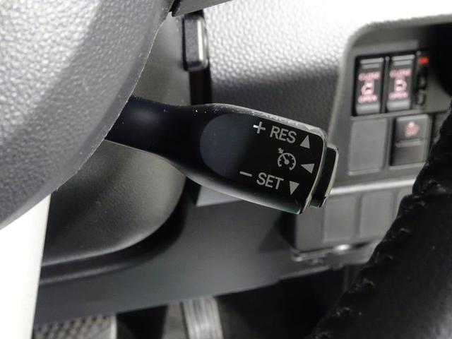 �y�N���[�Y�R���g���[���z������𑀍삢���������ƂŁA�Ԃ͈�葬�x���ێ������܂ܑ��s�������܂��@�u���[�L�����X�C�b�`��؂邱�ƂŒʏ푖�s�ɖ߂�܂��B