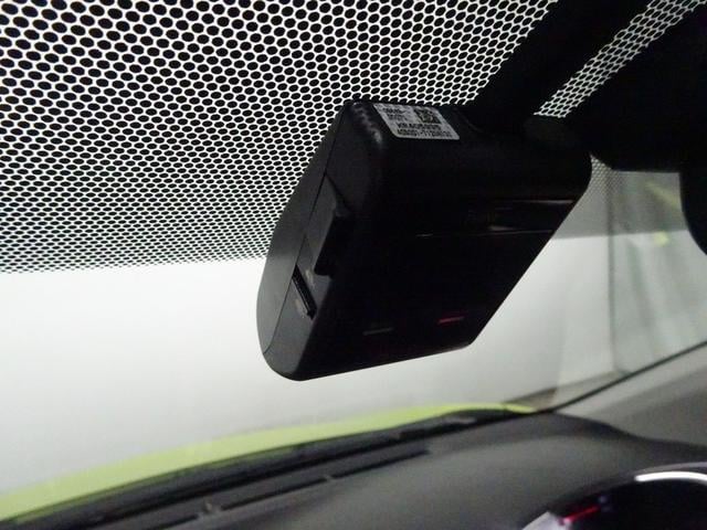 シエンタ ファンベースX フルセグ メモリーナビ DVD再生 バックカメラ ETC ドラレコ 電動スライドドア ウオークスルー ワンオーナー 記録簿(6枚目)