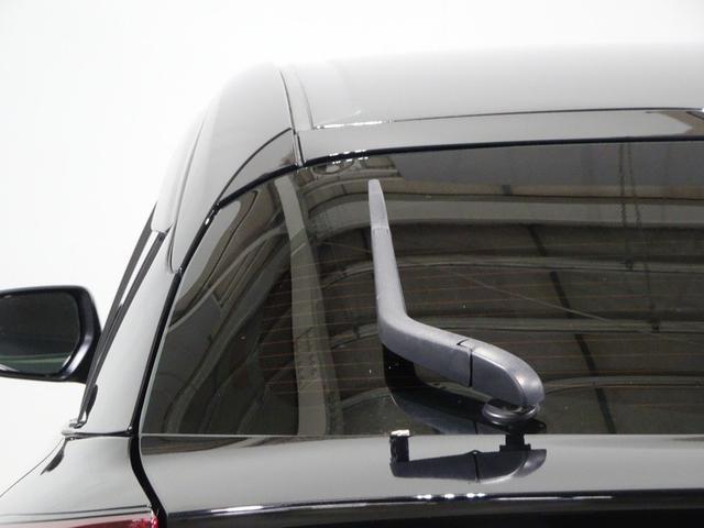 プリウス SセーフティプラスII 4WD フルセグ メモリーナビ DVD再生 バックカメラ 衝突被害軽減システム ETC LEDヘッドランプ ワンオーナー(20枚目)