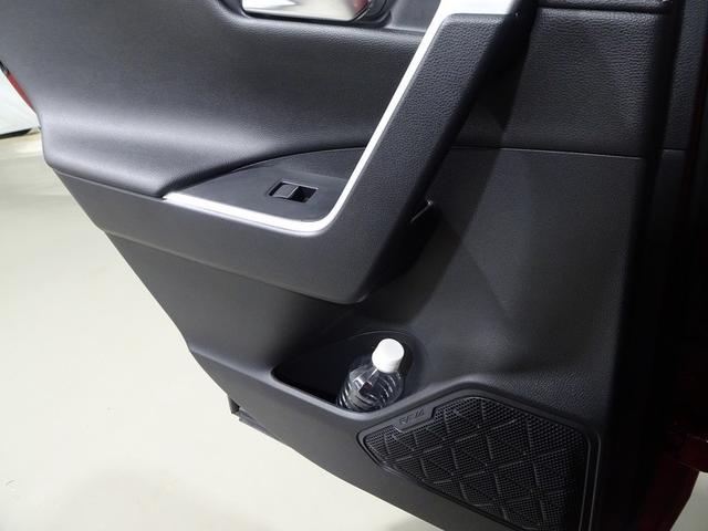 RAV4 ハイブリッドG 4WD フルセグ メモリーナビ DVD再生 バックカメラ 衝突被害軽減システム ドラレコ LEDヘッドランプ ワンオーナー 記録簿(35枚目)