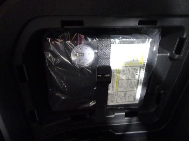 デリカD:5 P 4WD フルセグ メモリーナビ DVD再生 ミュージックプレイヤー接続可 バックカメラ 衝突被害軽減システム ETC ドラレコ 両側電動スライド LEDヘッドランプ 乗車定員7人 3列シート(37枚目)