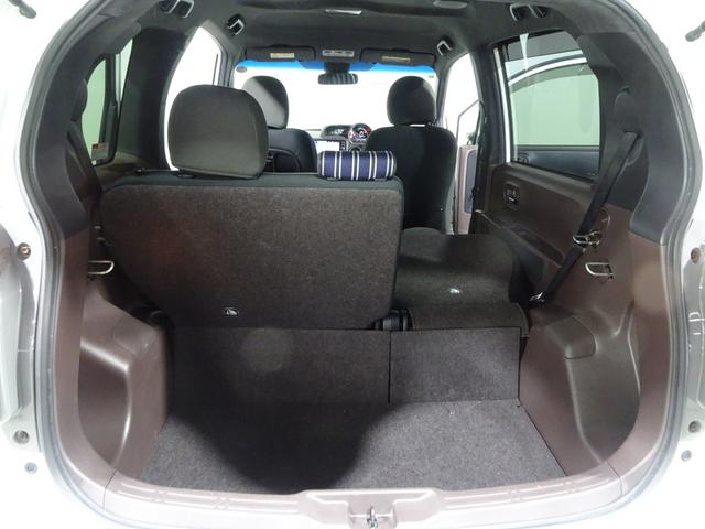 ��ȃV�[�g�͍��E�����|���Ȃ̂ŁA�����̂��镨�ȂǐF�X�ȉו����ς߂܂��B