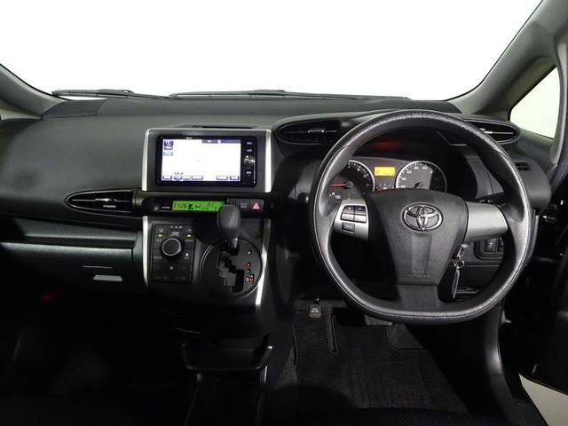 ��������܂Ƃ܂������̂���C���p�l�B�e����X�C�b�`�Ȃǂ��g���₷���ʒu�ɔz�u����Ă��܂��B