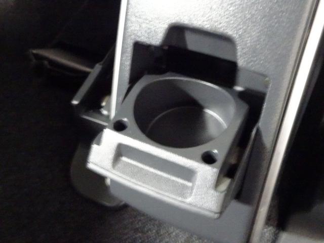 ��ȗp�̃J�b�v�z���_�[�ł��B