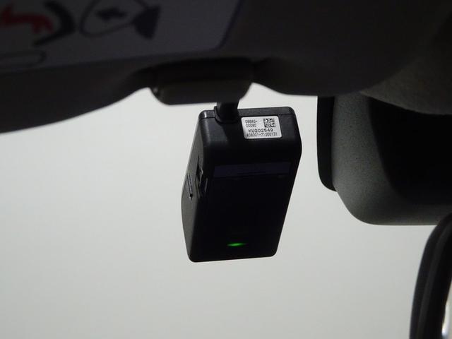 パッソ Ｘ　Ｌパッケージ　フルセグ　メモリーナビ　ＤＶＤ再生　バックカメラ　衝突被害軽減システム　ＥＴＣ　ドラレコ　ＬＥＤヘッドランプ　アイドリングストップ（7枚目）