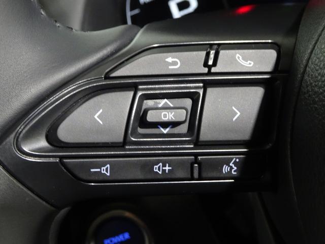 �֗��Ȃt�r�a�|�[�g�t���B�X�}�z��t�r�a�������[��ڑ����āA�����~���[�W�b�N�Đ����o���܂��B