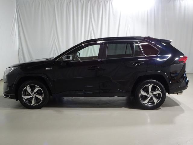 ＲＡＶ４　ＰＨＶ Ｇ　Ｚ　４ＷＤ　メモリーナビ　ミュージックプレイヤー接続可　バックカメラ　衝突被害軽減システム　ＥＴＣ　ドラレコ　ＬＥＤヘッドランプ　ワンオーナー　記録簿（2枚目）