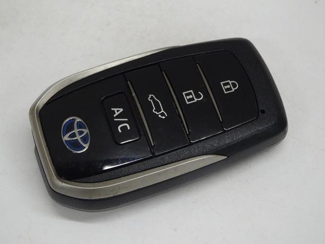 ＲＡＶ４　ＰＨＶ Ｇ　Ｚ　４ＷＤ　メモリーナビ　ミュージックプレイヤー接続可　バックカメラ　衝突被害軽減システム　ＥＴＣ　ドラレコ　ＬＥＤヘッドランプ　ワンオーナー　記録簿（39枚目）