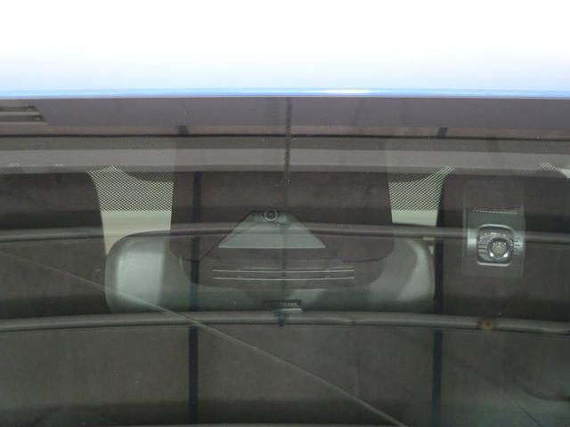 ヤリスクロス ハイブリッドＧ　メモリーナビ　ミュージックプレイヤー接続可　バックカメラ　衝突被害軽減システム　ドラレコ　ＬＥＤヘッドランプ　ワンオーナー　記録簿（6枚目）