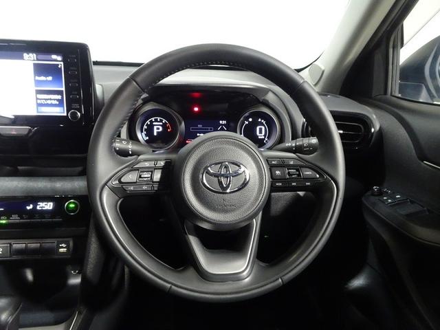 ヤリスクロス Ｇ　フルセグ　メモリーナビ　ミュージックプレイヤー接続可　バックカメラ　衝突被害軽減システム　ＥＴＣ　ドラレコ　ＬＥＤヘッドランプ　ワンオーナー　フルエアロ　記録簿（7枚目）