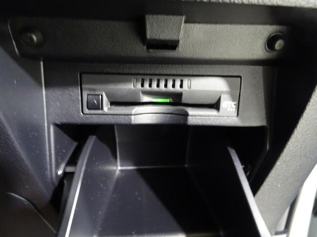 ���݂������āA����S�n�̂����\�t�@�̂悤�ȃV�[�g�B�^�]�Ȃ�����Ȃ������b�N�X���Ă������ƍ���܂��B