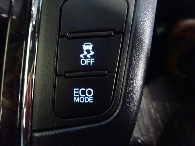 �֗��ȃA�N�Z�T���[�R���Z���g�i�`�b�P�O�O�u�E�P�O�O�v�j����������Ă��܂��B