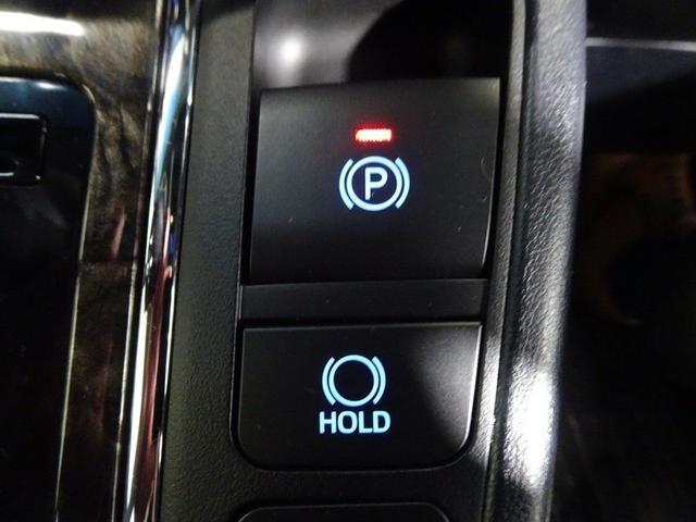 �J�b�v�z���_�[�t���T�C�h�e�[�u���B�i�[����ƁA�T�[�h�V�[�g�ւ̃E�H�[�N�X���[���o���܂��B