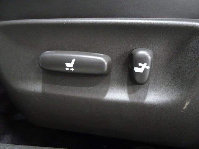 ����Ȃɂ��p���[�V�[�g�𑕔��I�X�C�b�`�Ŋy�ɃV�[�g���߂��o���܂��B