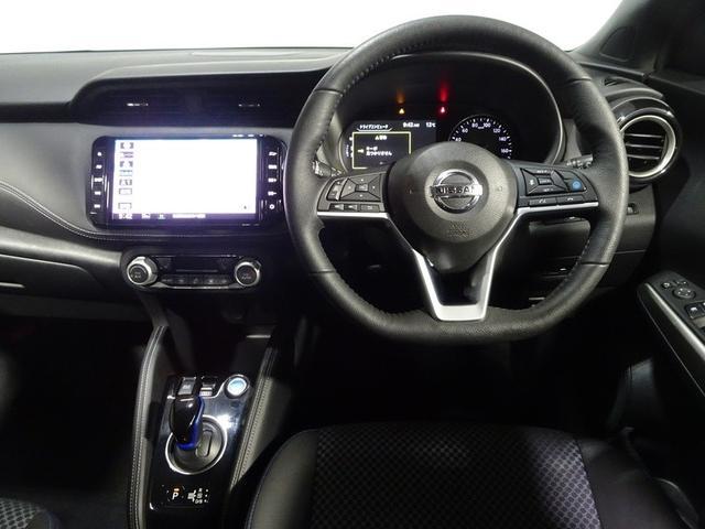 �����������F�����̉^�]�Ȏ���B�O���̗��Ȃ���������Ƃ����f�U�C���B