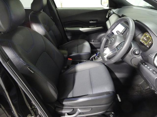 �t�����g�V�[�g�́A�������Ⓑ���ԉ^�]���Ă����ɂ������S�n�ǂ����K�h���C�u�B