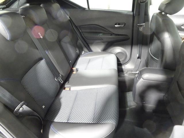 �㕔���Ȃ������X�y�[�X�͂�������m�ۂ���āA��Ƃ�̍L���B