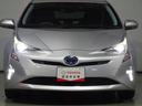 暗い夜道も明るく照らすLEDヘッドライト装着車!夜間のドライブも安心です。悪天候の運転をサポートするフォグランプも付いています。