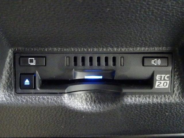 ヤリスクロス ハイブリッド　ＧＲスポーツ　フルセグ　メモリーナビ　ＤＶＤ再生　ミュージックプレイヤー接続可　バックカメラ　衝突被害軽減システム　ＥＴＣ　ドラレコ　ＬＥＤヘッドランプ　ワンオーナー　記録簿（13枚目）