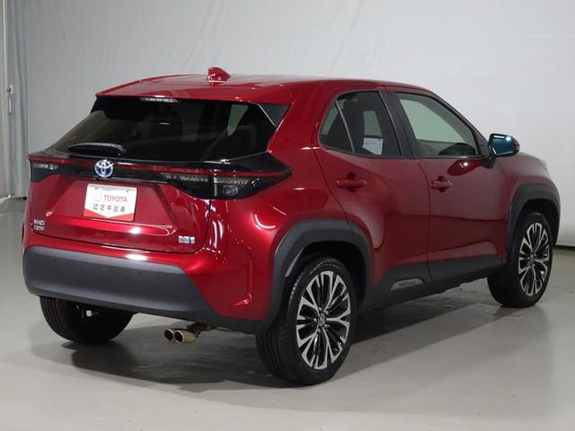 ヤリスクロス ハイブリッドZ フルセグ メモリーナビ DVD再生 ミュージックプレイヤー接続可 バックカメラ 衝突被害軽減システム ETC ドラレコ LEDヘッドランプ ワンオーナー(3枚目)