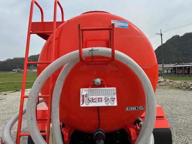 　積載３７００ｋｇ　マツモト製散水車(10枚目)