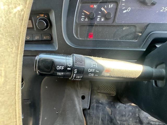 ギガ コンクリートミキサー車 車検付き ツーデフ 直6ターボ370馬力 カヤバM44 ドラム8.7立米 混合容量4.4立米 積載9710kg 電動ホッパーカバー付き(40枚目)