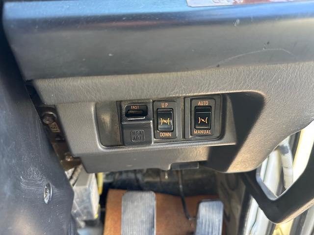 ギガ コンクリートミキサー車 車検付き ツーデフ 直6ターボ370馬力 カヤバM44 ドラム8.7立米 混合容量4.4立米 積載9710kg 電動ホッパーカバー付き(42枚目)